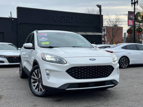 2020 Ford Escape Hybrid Titanium