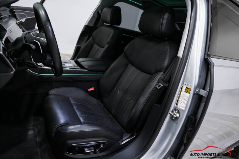 2022 Audi A8 L quattro 55 TFSI