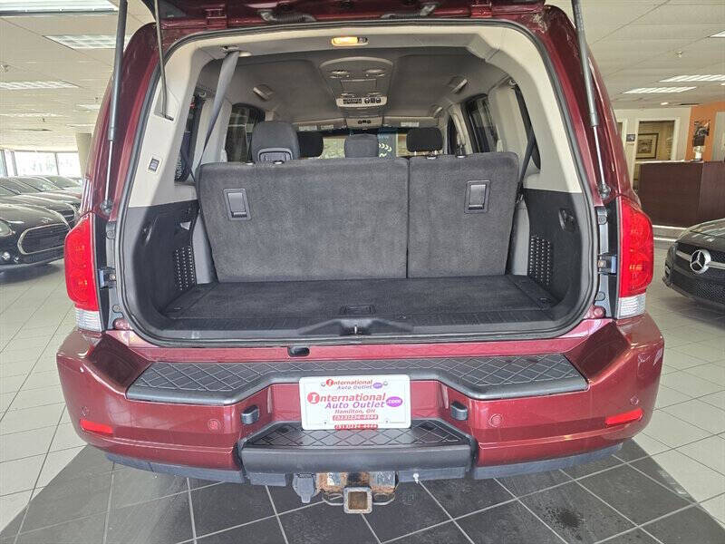 2012 Nissan Armada SV