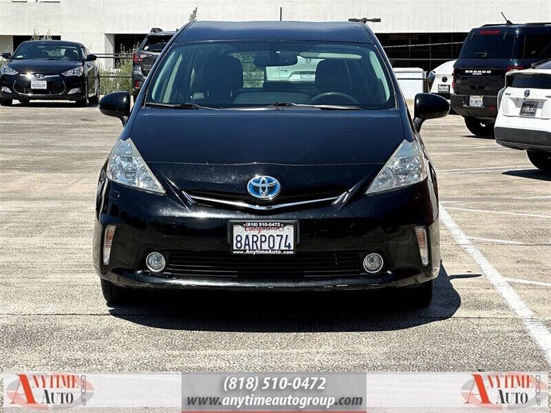 2012 Toyota Prius v Five