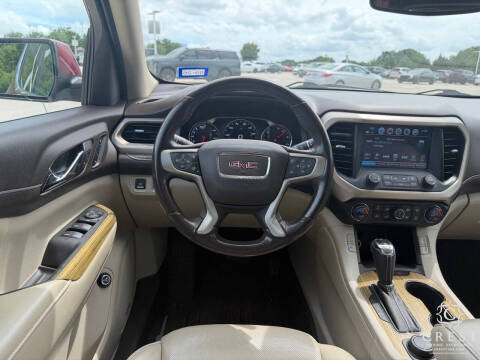 2019 GMC Acadia Denali