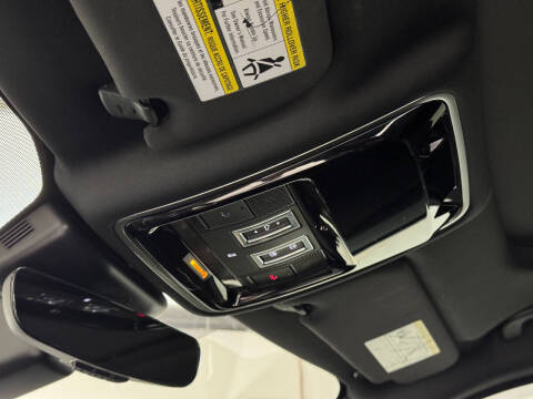 2020 Land Rover Range Rover Velar P250 R-Dynamic S