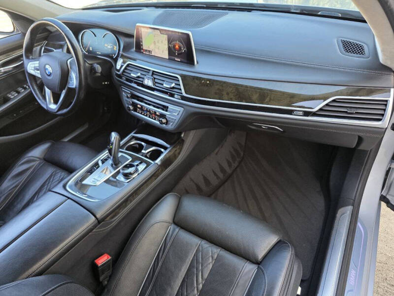 2019 BMW 7 Series 750i