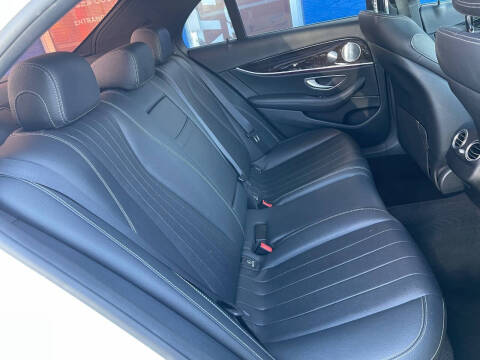 2019 Mercedes-Benz E-Class E 300