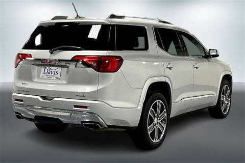 2019 GMC Acadia Denali