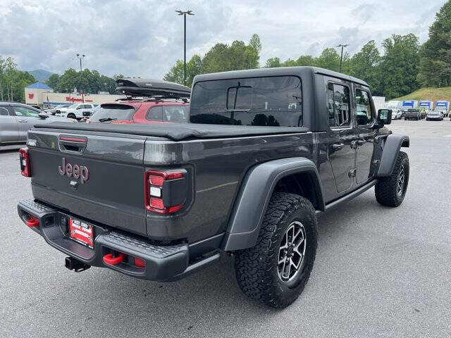 2026 Jeep Gladiator Shadow Ops