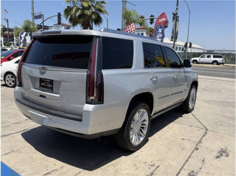 2019 Cadillac Escalade Platinum