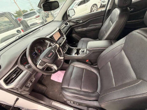 2020 GMC Acadia SLT