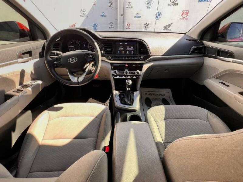 2020 Hyundai Elantra