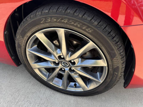 2018 Mazda MAZDA3 Touring