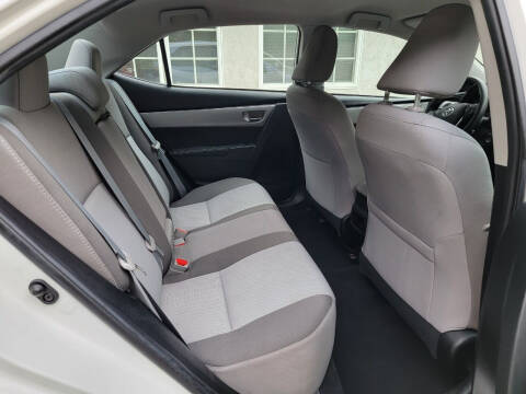 2018 Toyota Corolla LE