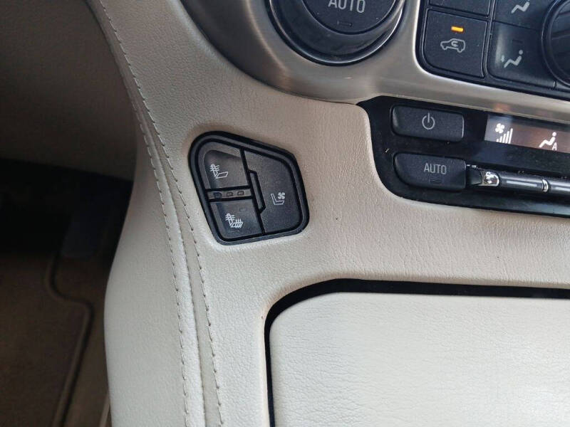 2017 GMC Yukon XL Denali