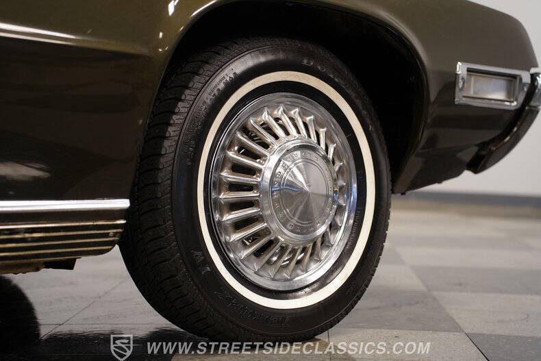 1969 Ford Thunderbird