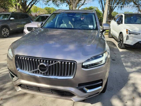 2024 Volvo XC90 B5 Core Bright Theme