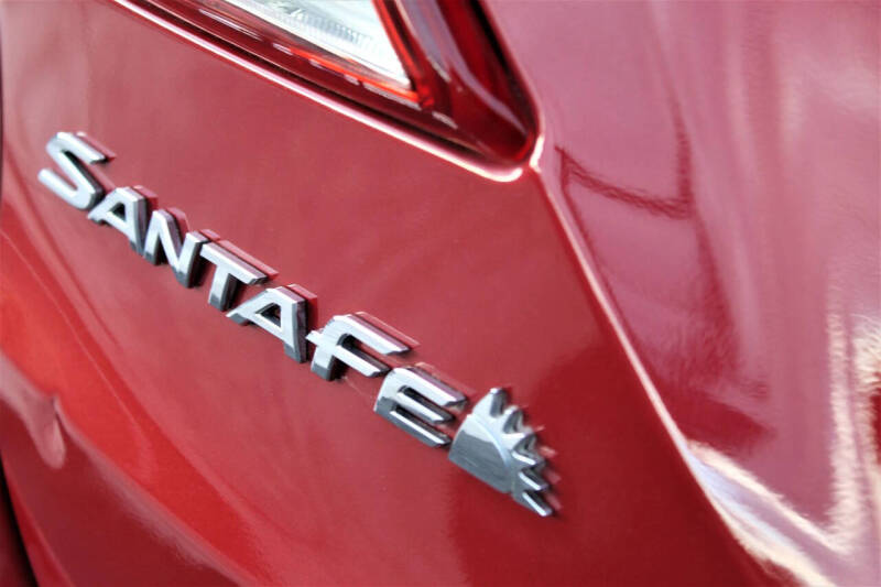 2018 Hyundai Santa Fe SE