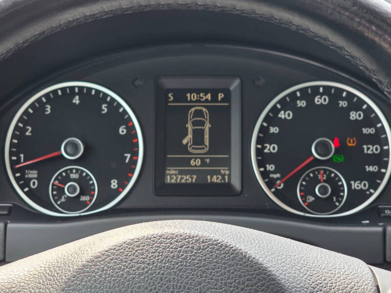 2012 Volkswagen Tiguan SE