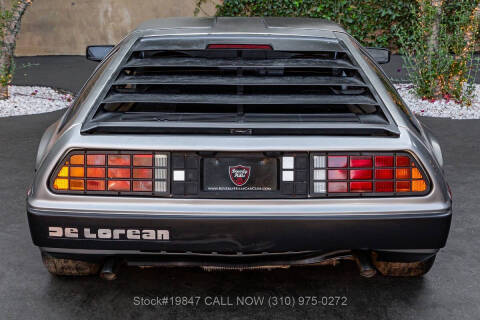 1982 DeLorean DMC-12