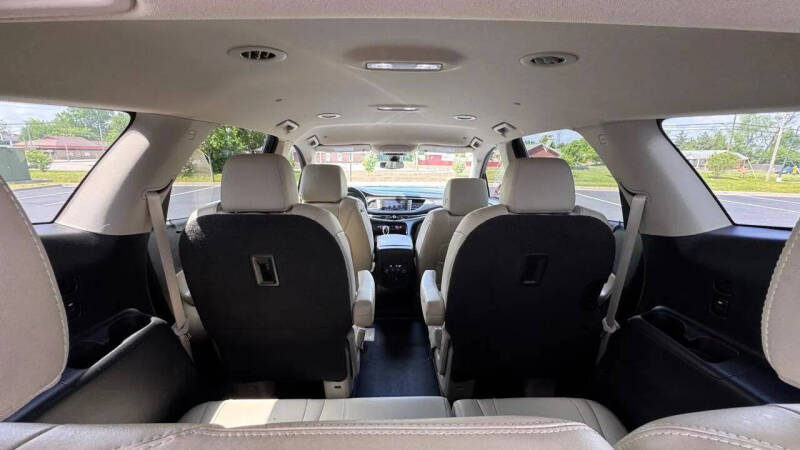 2020 Buick Enclave Essence