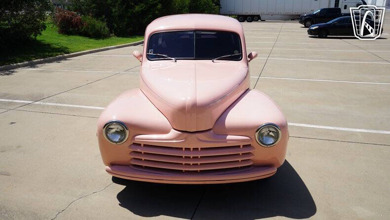 1947 Ford Customline