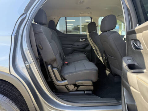 2021 Chevrolet Traverse LS