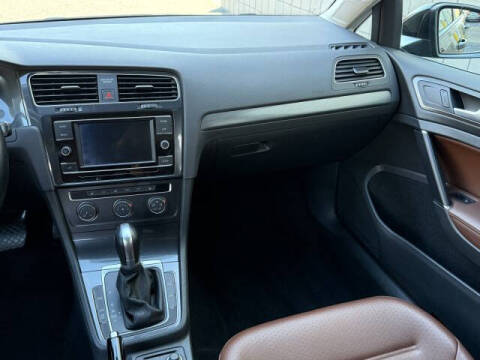 2018 Volkswagen Golf SportWagen TSI S 4Motion