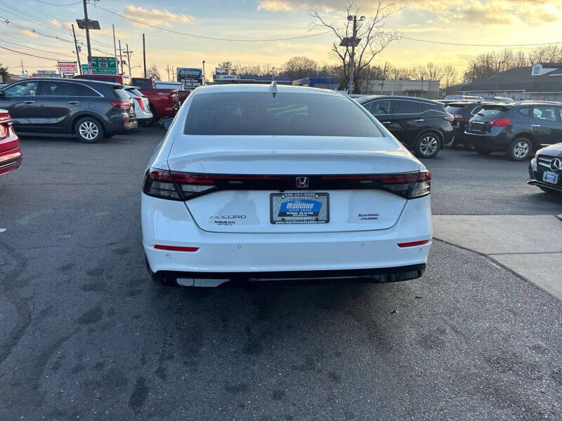 2025 Honda Accord Hybrid Touring