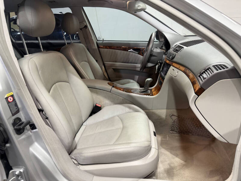 2004 Mercedes-Benz E-Class E 320