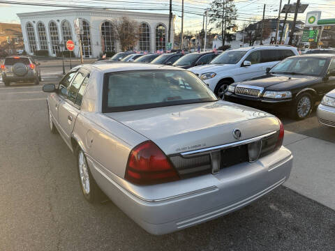 2009 Mercury Grand Marquis LS