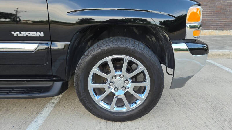 2004 GMC Yukon SLT