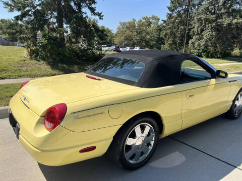 2002 Ford Thunderbird Deluxe