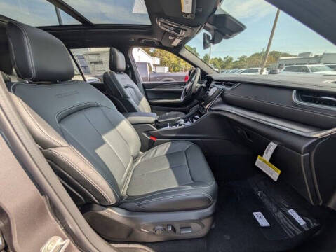 2025 Jeep Grand Cherokee Overland