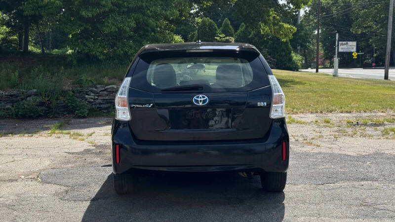 2012 Toyota Prius v