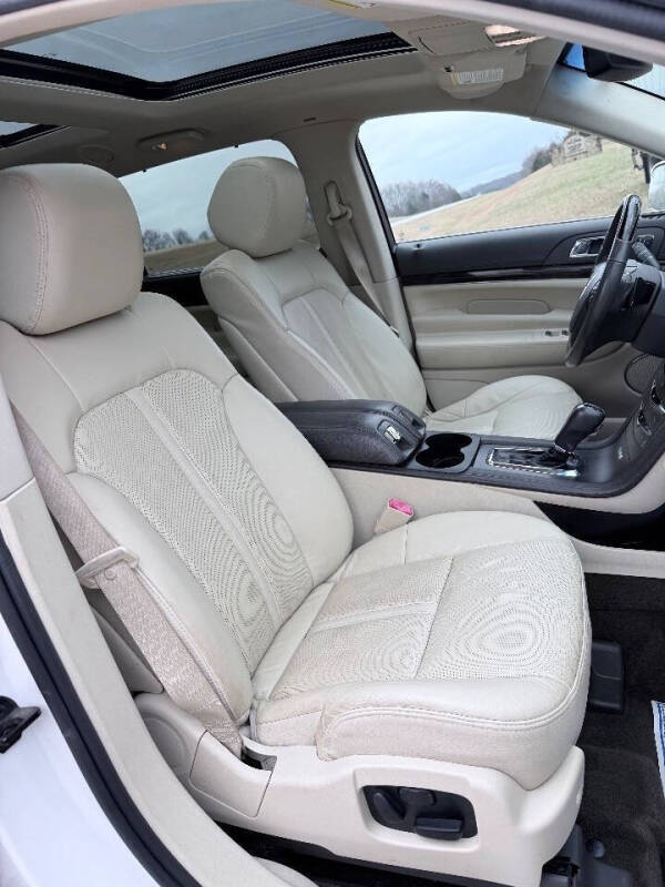 2014 Lincoln MKT Ecoboost