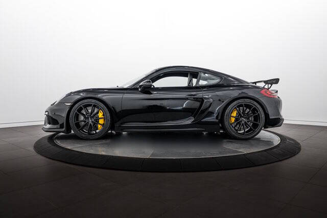 2016 Porsche Cayman GT4