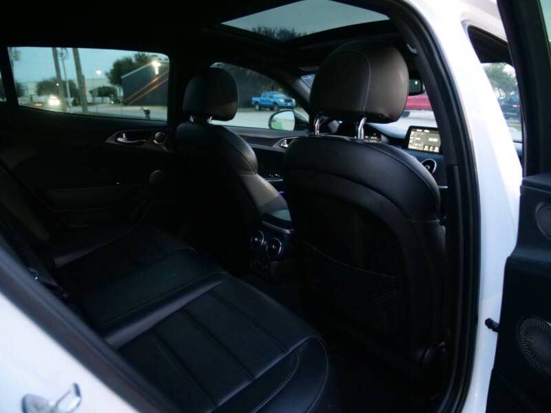 2018 Kia Stinger GT2