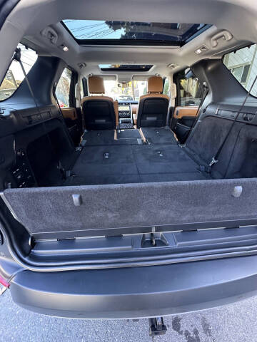 2017 Land Rover Discovery HSE Luxury