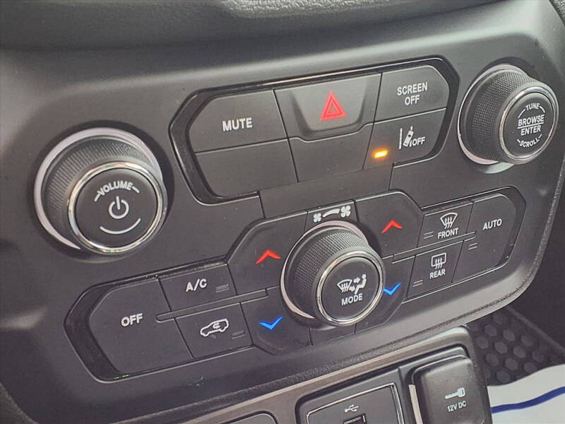 2023 Jeep Renegade Upland