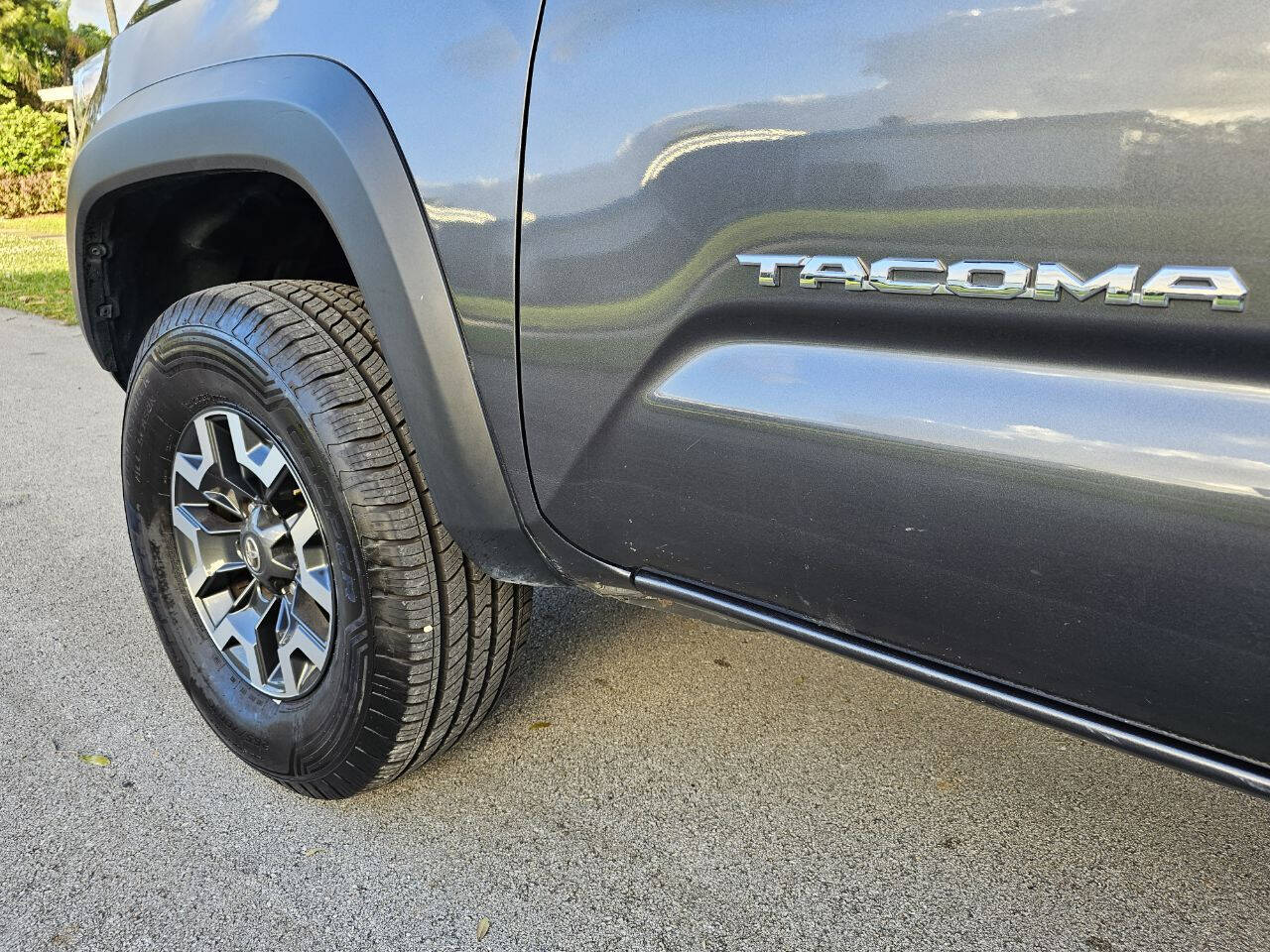 2022 TOYOTA Tacoma Pickup - $28,360