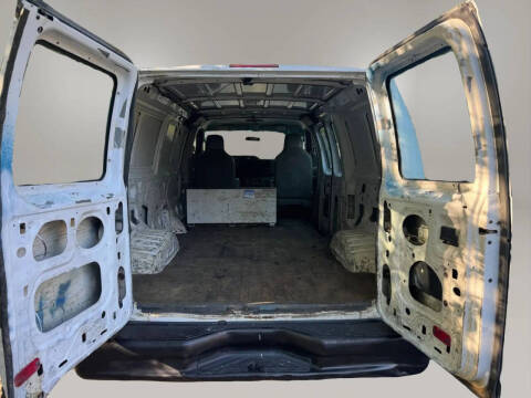 2014 Ford E-Series E-350 SD