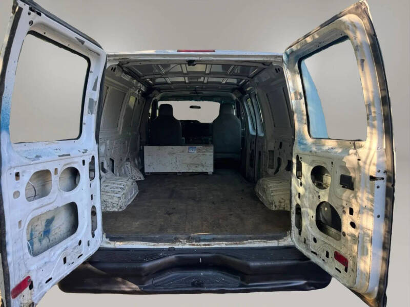2014 Ford E-Series E-350 SD