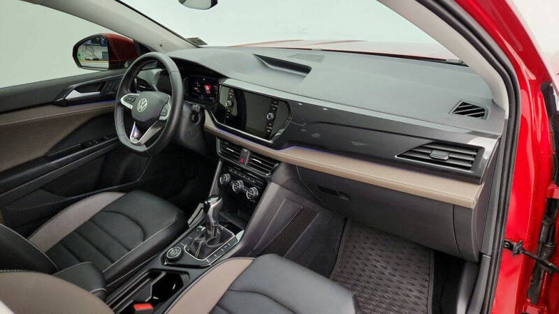 2023 Volkswagen Taos SEL 4Motion