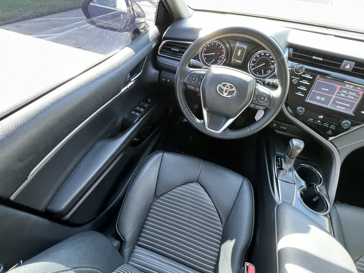 Used Car 2019 Toyota Camry  Se 4dr Sedan For Sale Under $20,000 In Austin, Texas