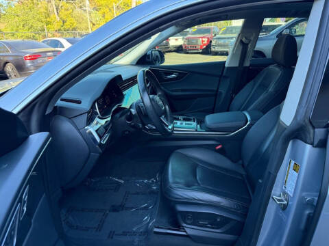 2019 Audi Q8 quattro Premium Plus 55 TFSI