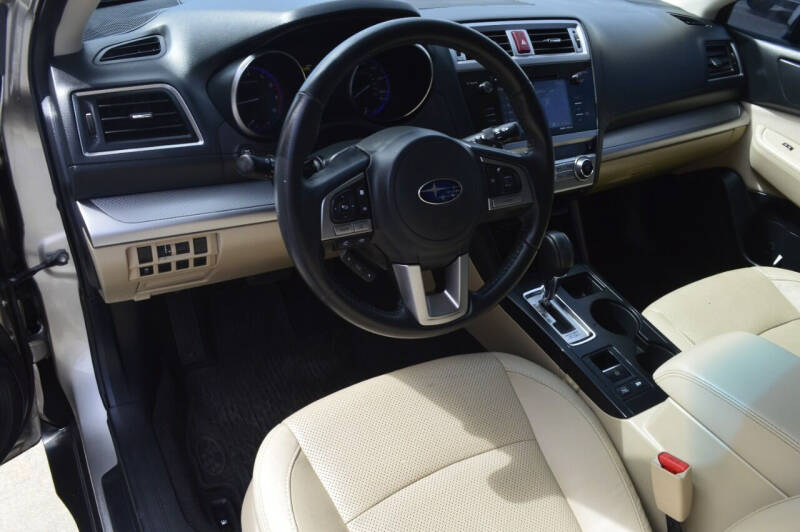 2017 Subaru Outback 2.5i Premium