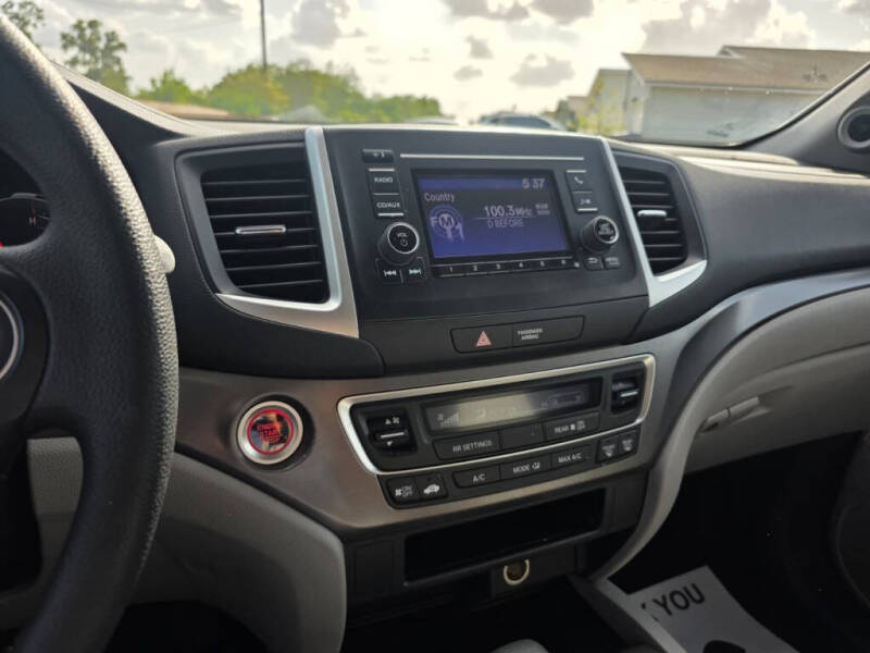 2016 Honda Pilot LX