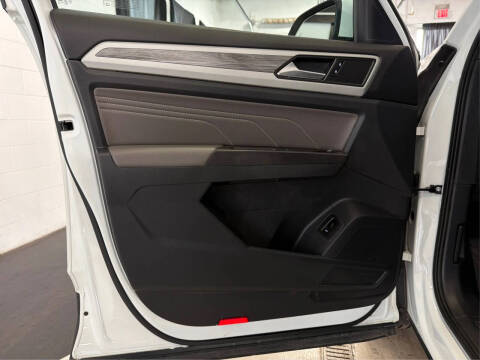 2022 Volkswagen Atlas Cross Sport V6 SE 4Motion