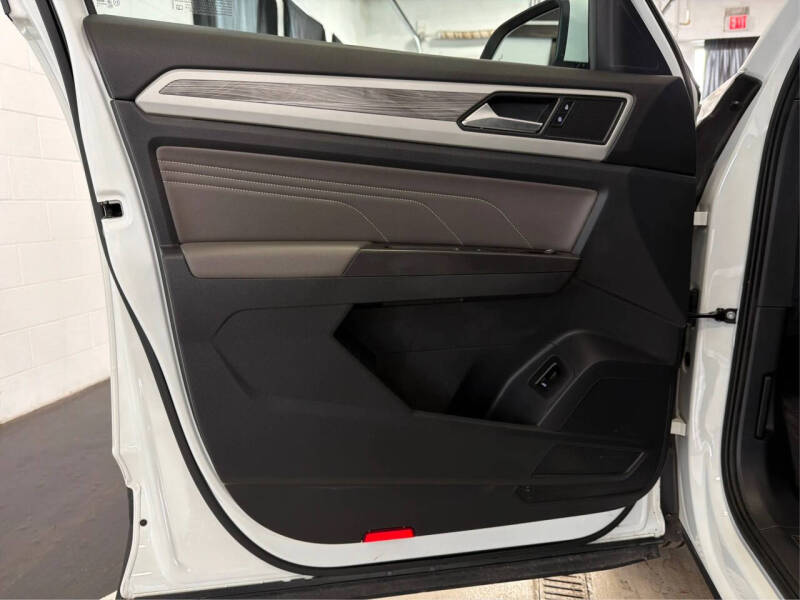 2022 Volkswagen Atlas Cross Sport V6 SE 4Motion