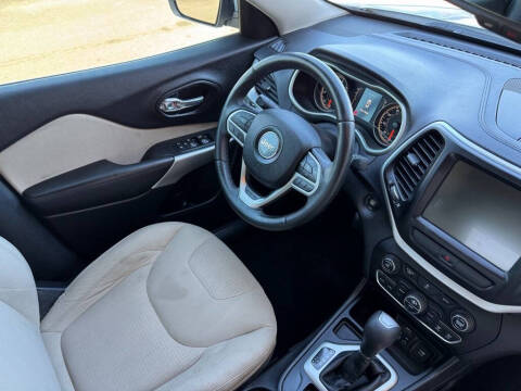 2017 Jeep Cherokee Latitude