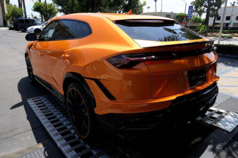 2024 Lamborghini Urus S