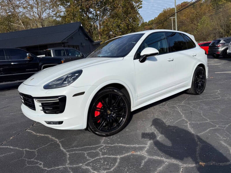 2017 Porsche Cayenne Turbo's photo